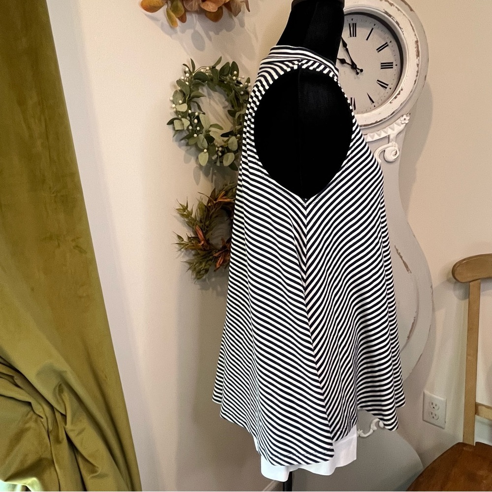 By Together Striped High Neck Mock Neck Swing Blouse Medium Maternity Friendly - Picture 2 of 6